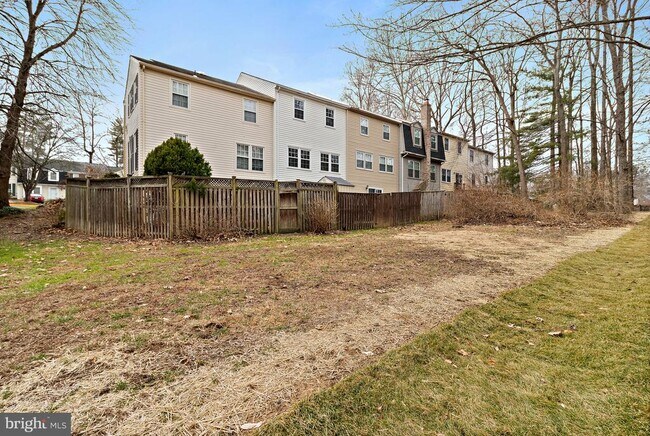 Building Photo - 9553 Cherry Oak Ct