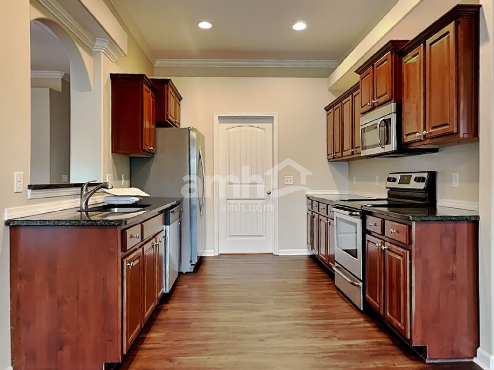 Building Photo - 352 Brighton Woods Dr