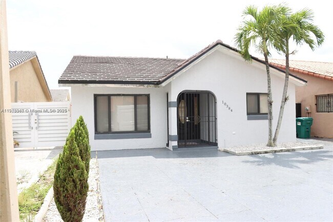 Primary Photo - 10384 NW 128th Terrace