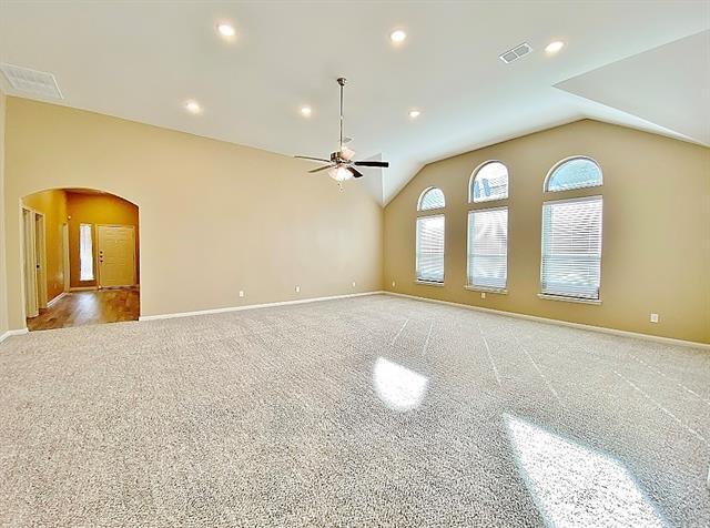 Building Photo - 918 Primrose Dr