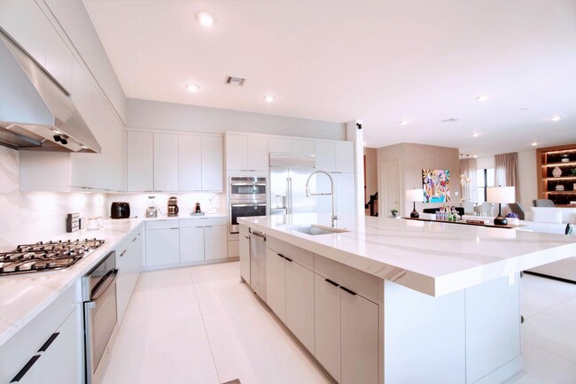 Building Photo - 17046 Wandering Wave Ave