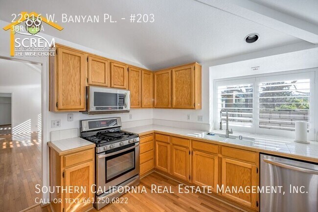 Building Photo - 22916 Banyan Pl