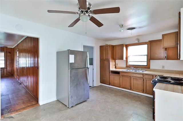 Building Photo - 1174 S Willis St