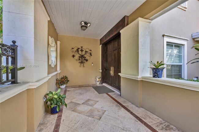 Building Photo - 6200 Granada Blvd