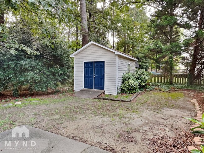 Building Photo - 303 Indian Springs Dr