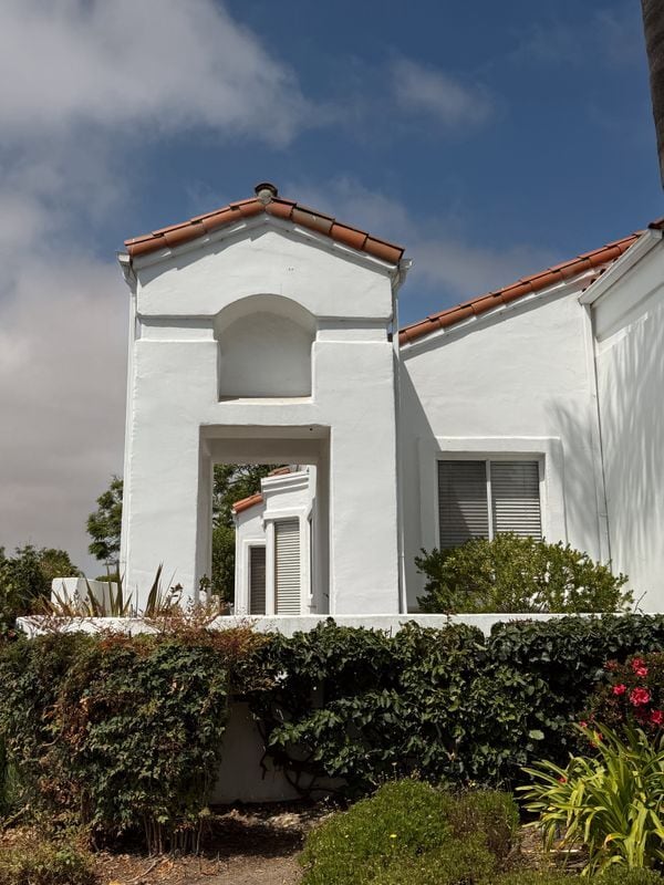 Building Photo - 4951 Poseidon Way