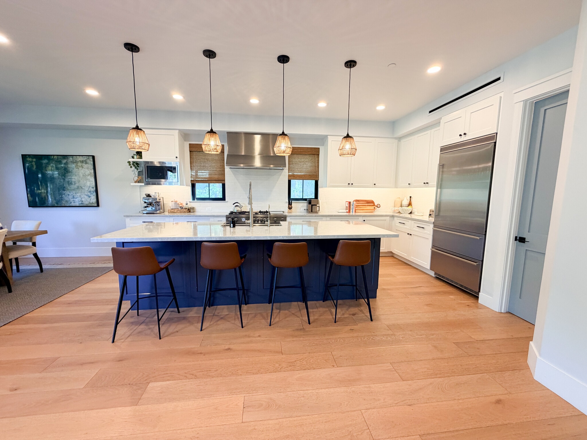 Building Photo - 1400 Manzanita Ln