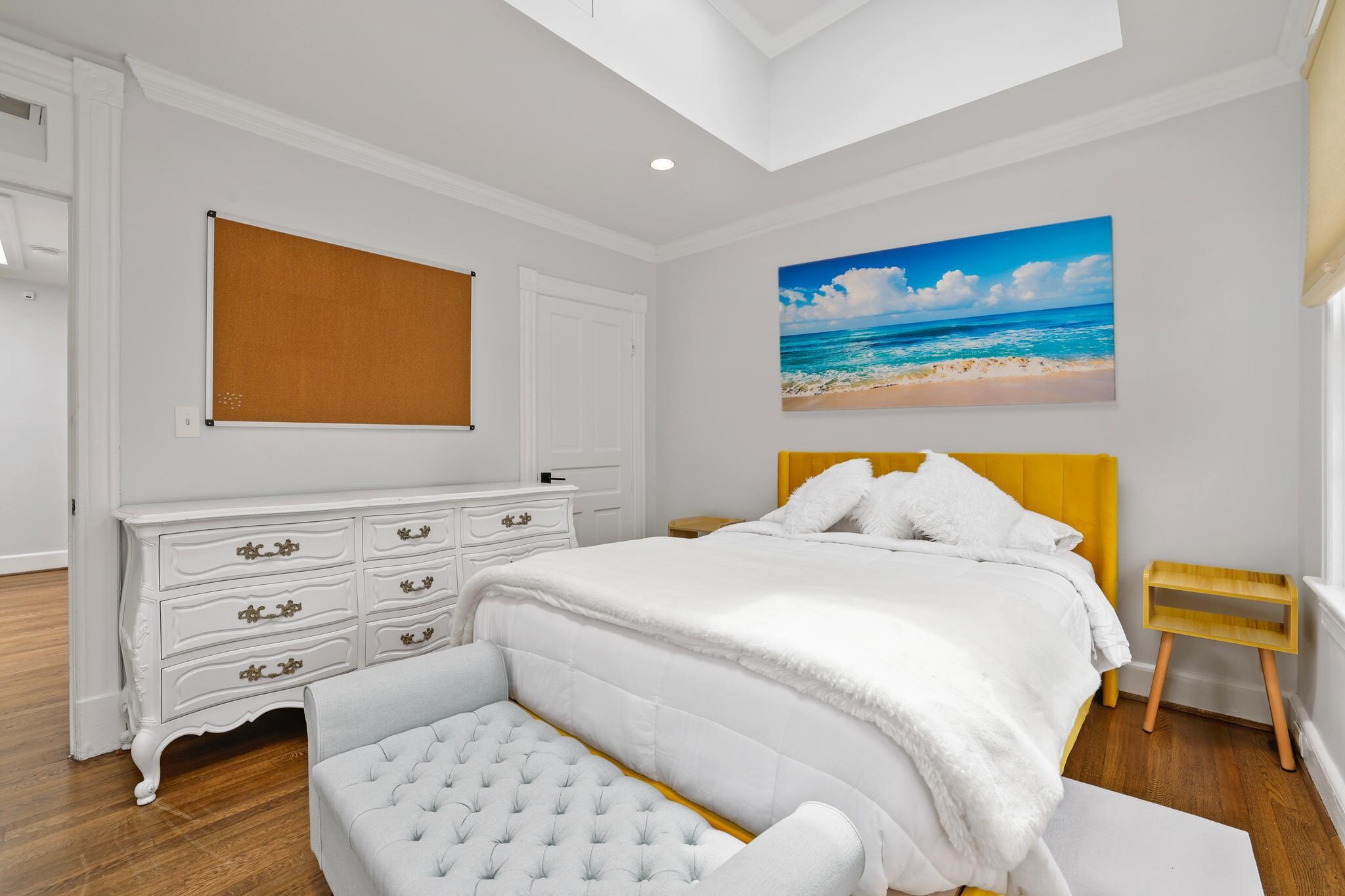 Building Photo - 1225 33rd St NW