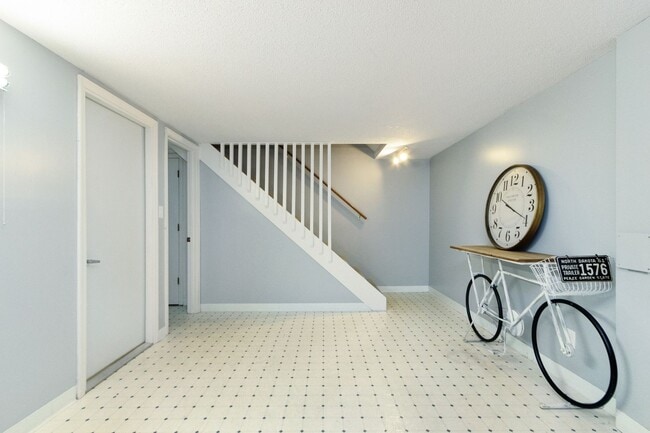 Building Photo - Quality Home Management