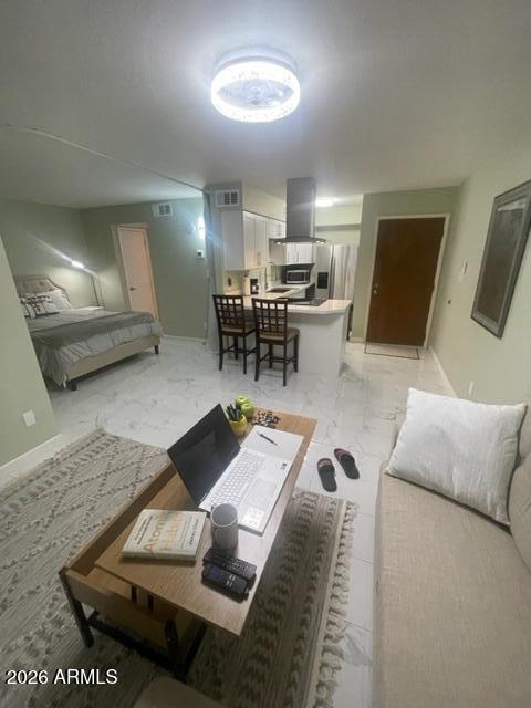 Building Photo - 3131 W Cochise Dr