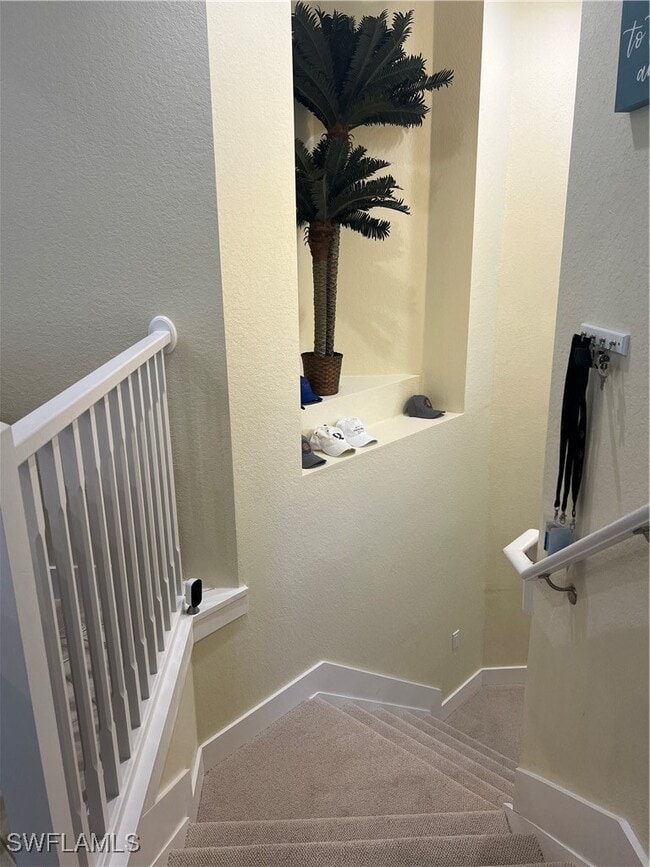 Building Photo - 6809 Ascot Dr