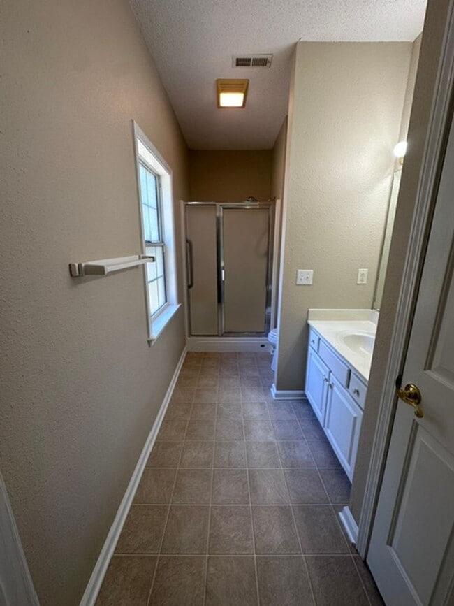 Building Photo - MOVE-IN READY!  SENIOR COMMUNITY 55+