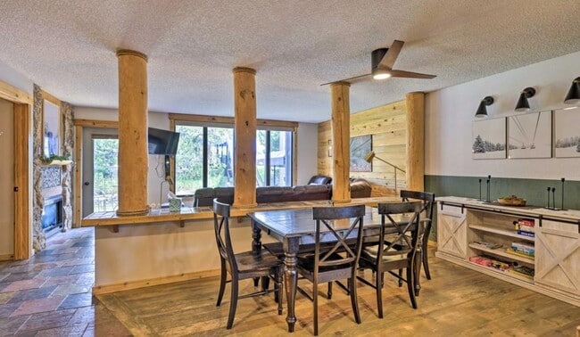 Building Photo - 96 Mountainside Dr