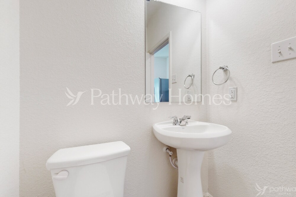 Building Photo - 5609 Cookstown Ln