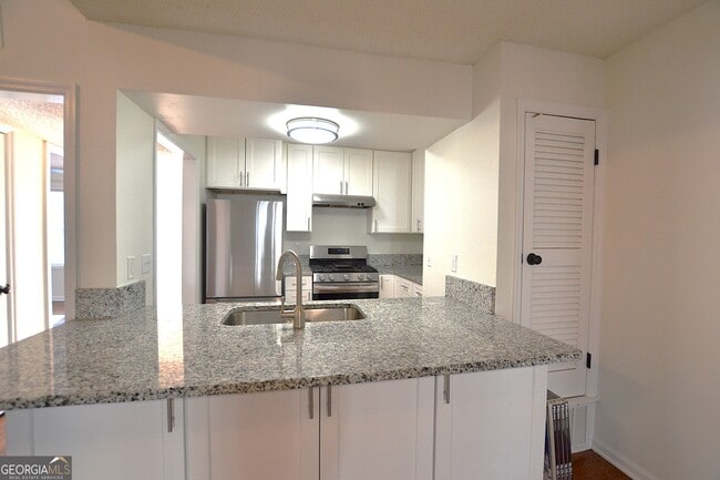 Building Photo - 2085 Sand Wedge Cir