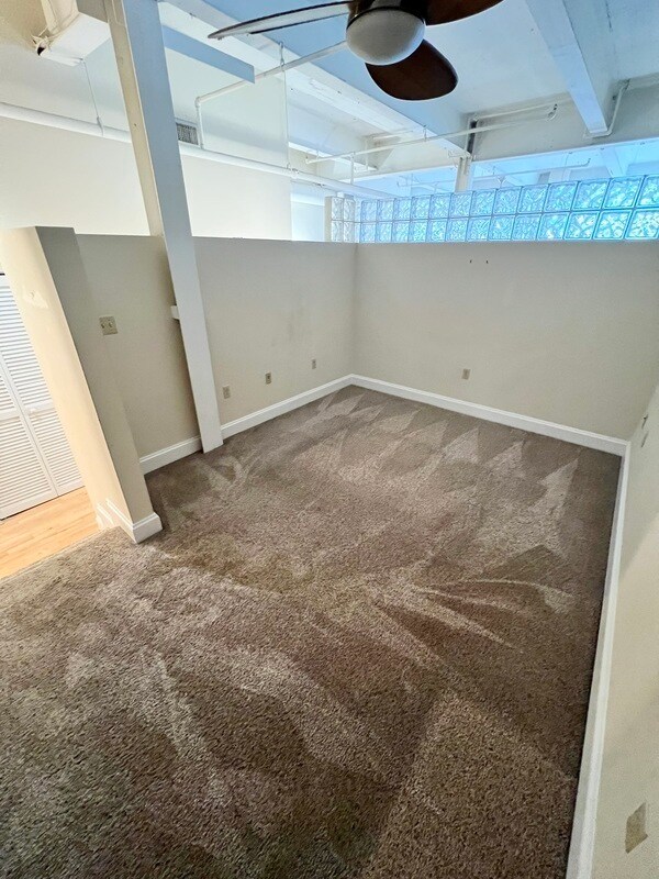 Building Photo - 306 N 26th St