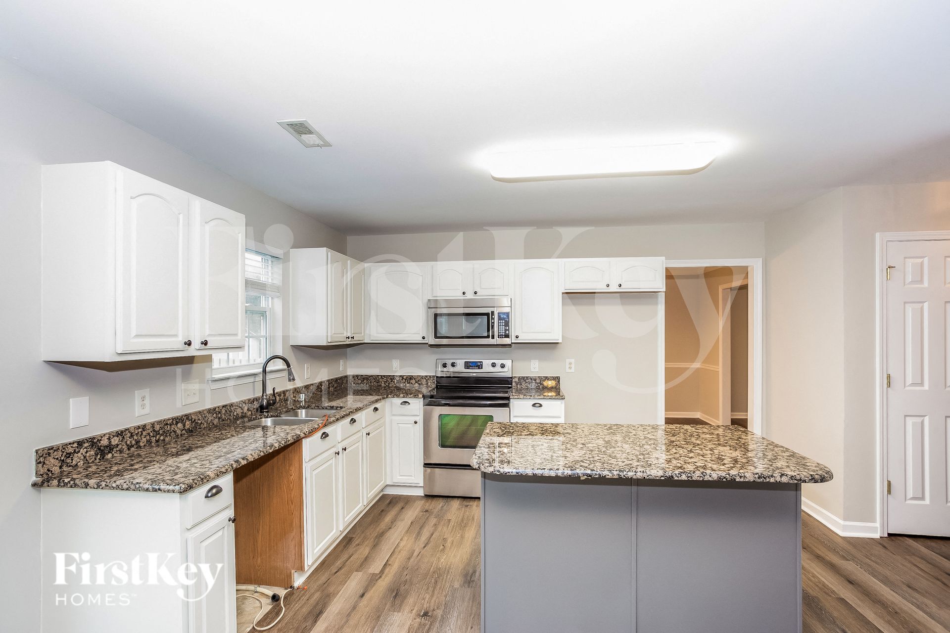 Building Photo - 130 Rusty Nail Dr