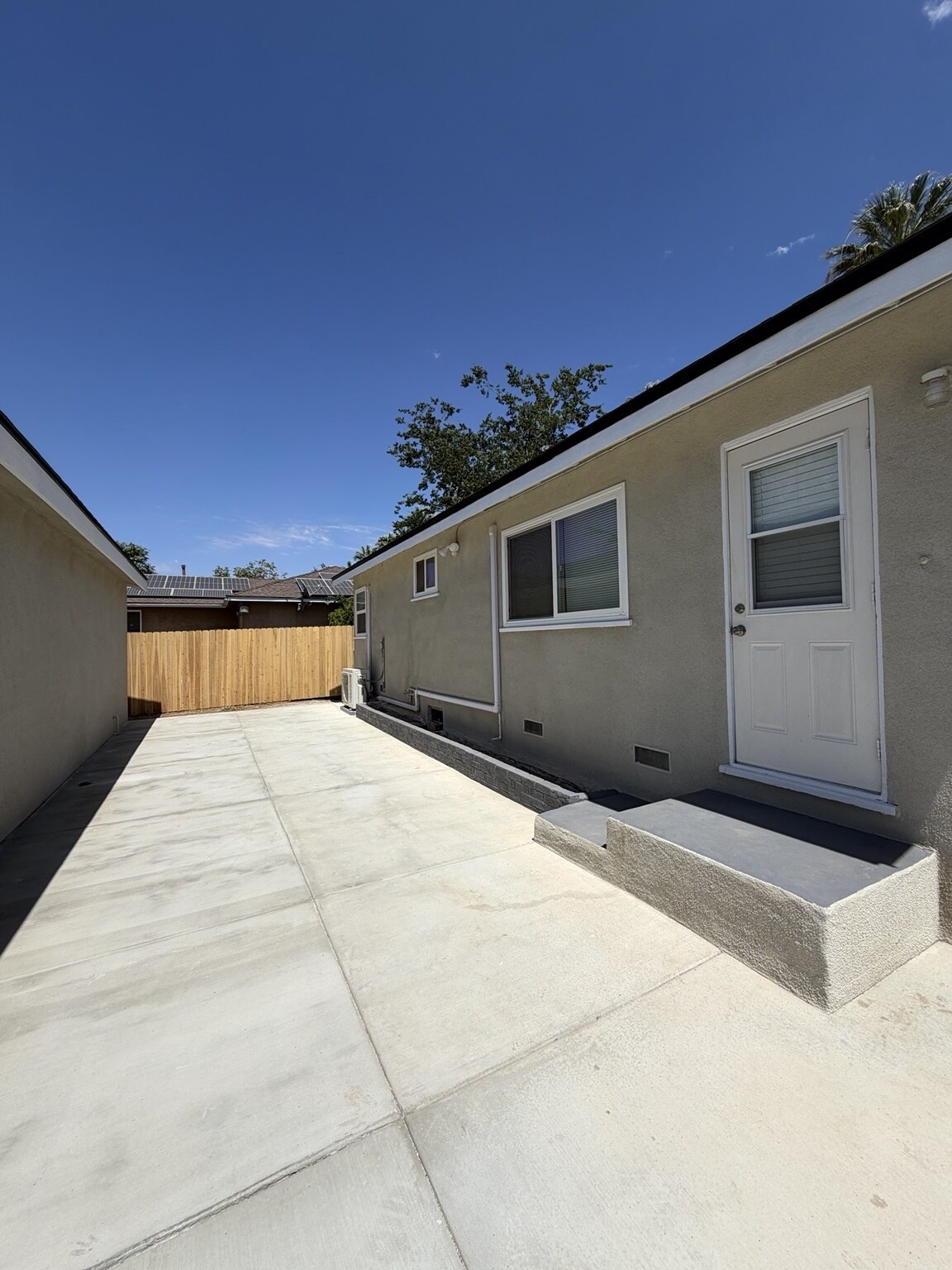 Building Photo - 6869 Marguerita Ave