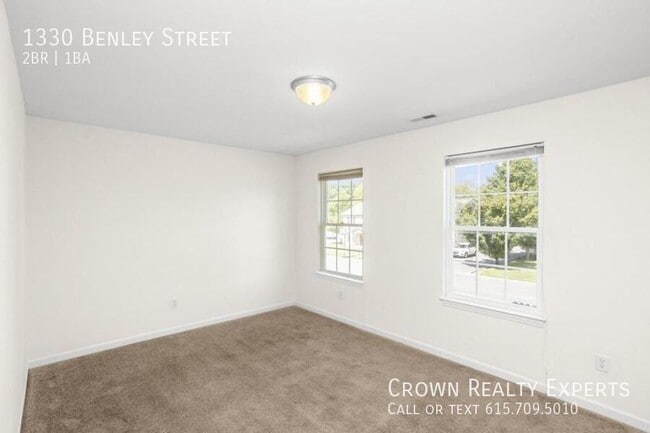 Building Photo - 1330 Benley St