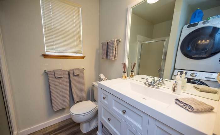 Building Photo - 2121 Xenia St