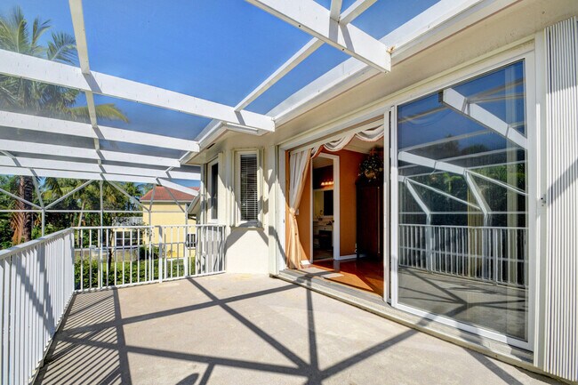 Building Photo - 11246 Maritime Ct