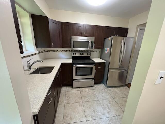 Building Photo - 3600 Harper Ave