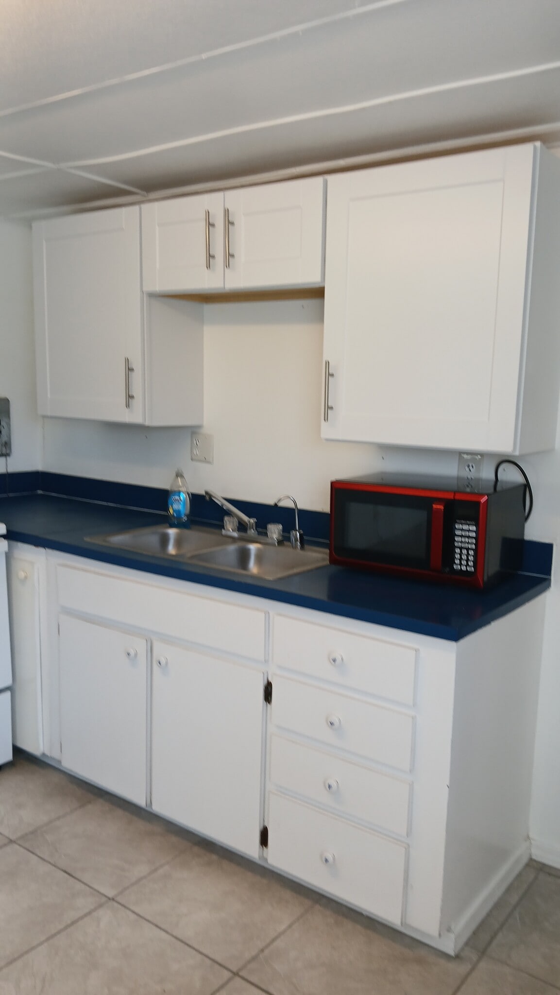 NEW KITCHEN CABINETS - 7434 Hob Ln