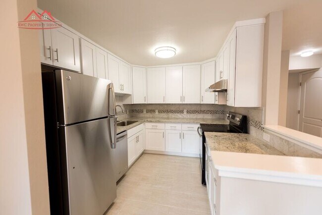 Building Photo - 1823 El Parque Ct