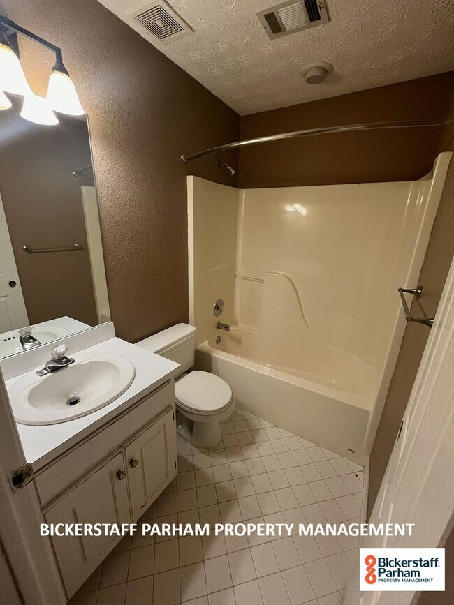 Building Photo - Big Creek Subdivision!!