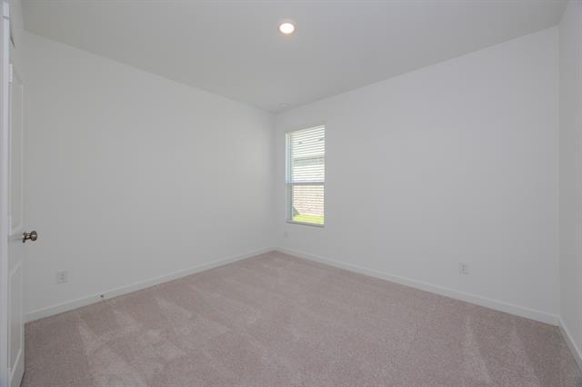 Building Photo - 2220 Pommel Ln