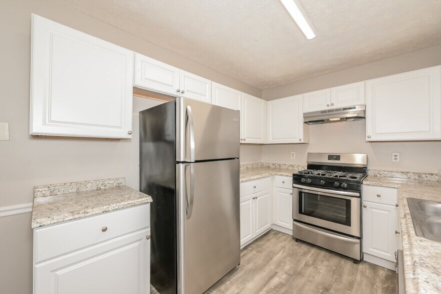 Building Photo - 989 Autumn Crest Ct