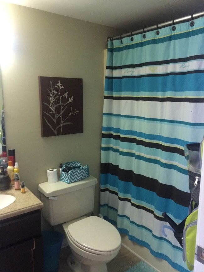 Building Photo - Condo Located at Borden Commons