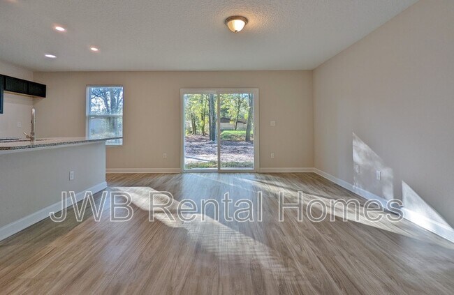 Building Photo - 8122 Noroad