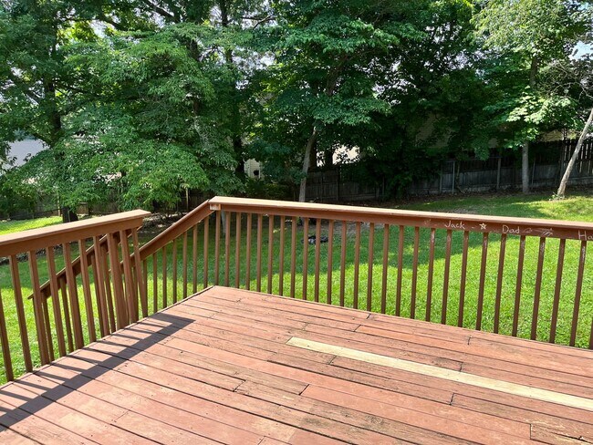 Building Photo - 3BR/ 1.5BA, Home in Rocky Hill