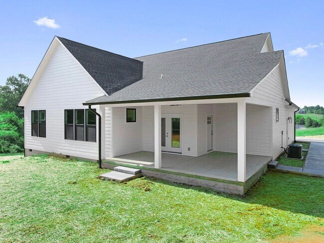 Building Photo - Beautiful New Construction Home-Long Term Rental