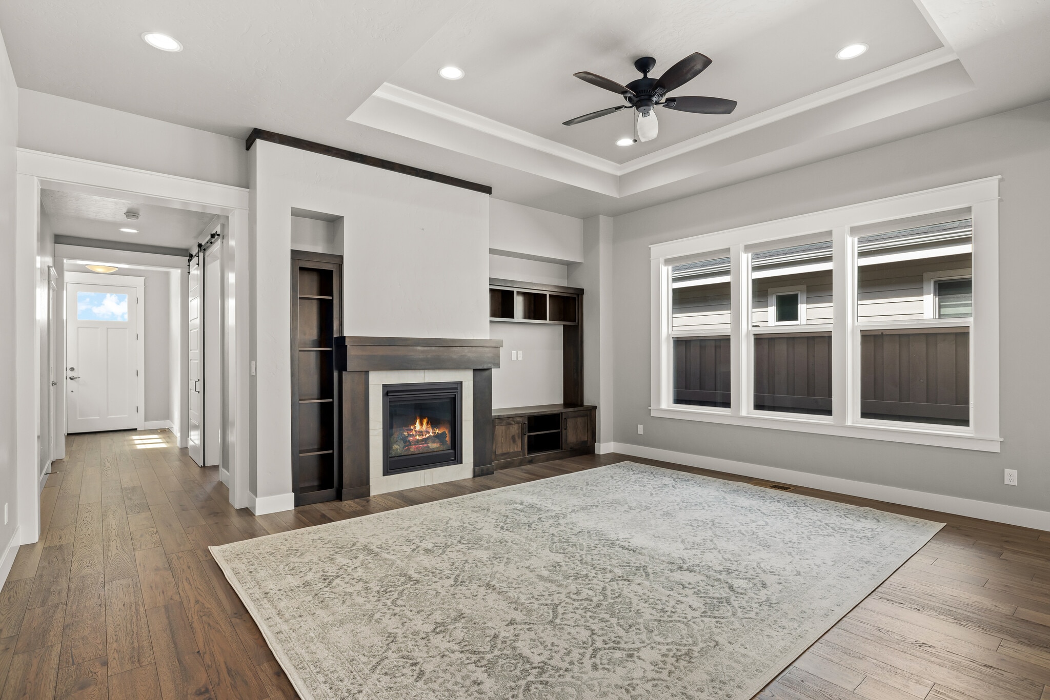 Building Photo - 6288 N Vicenza Ln