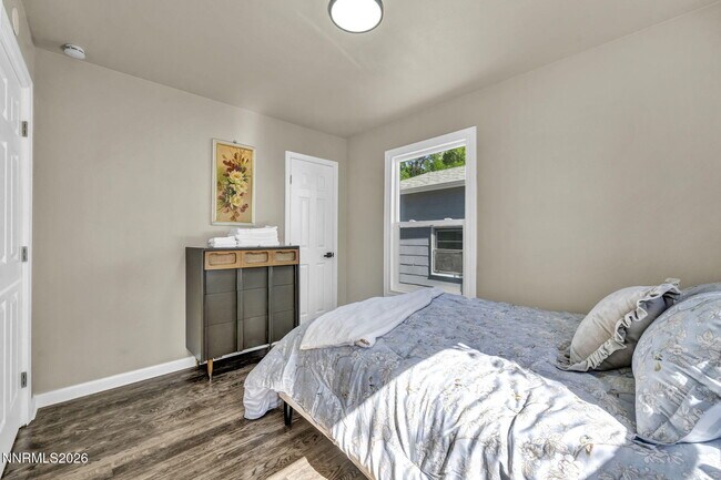 Building Photo - 1678 Ordway Ave