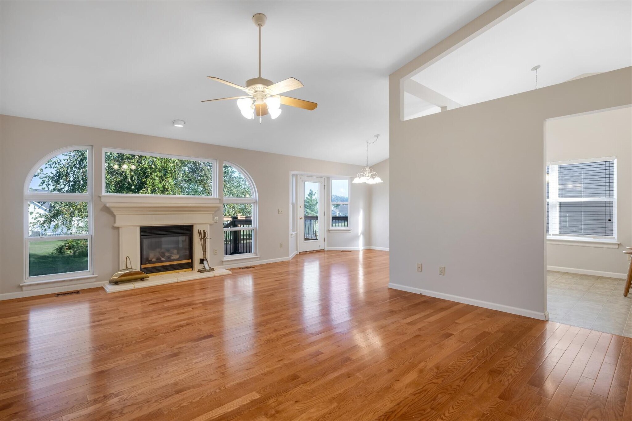 Building Photo - 1583 Briarchase Dr