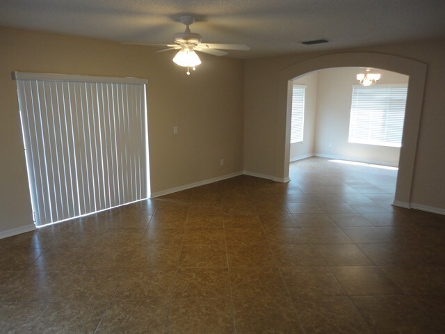 Building Photo - 11837 Brenford Crest Dr