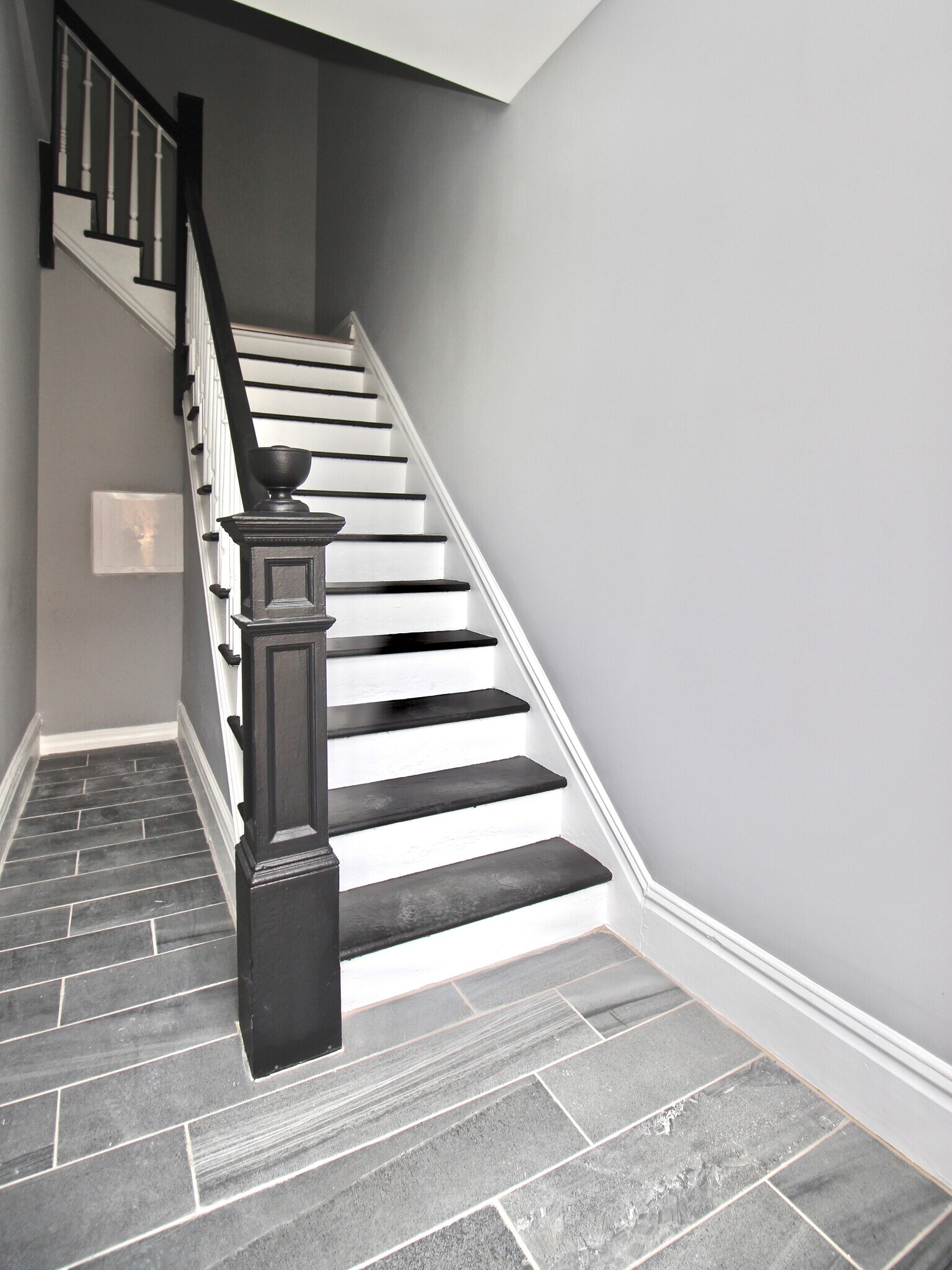 Building Photo - 3526 Vista Ave