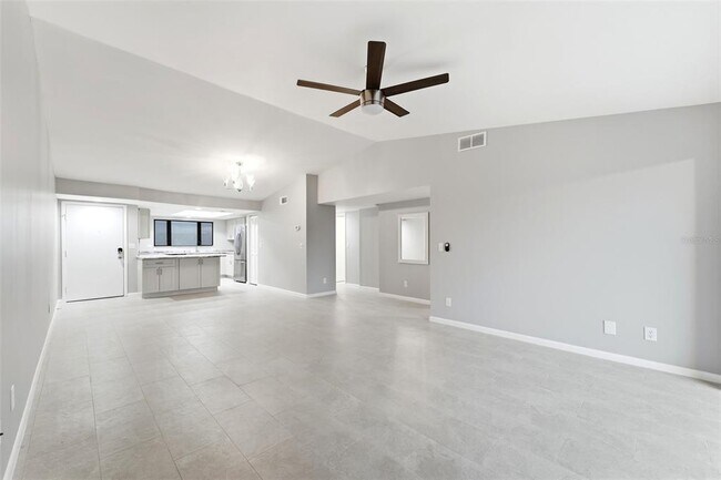 Building Photo - 845 Ladyfish Ave