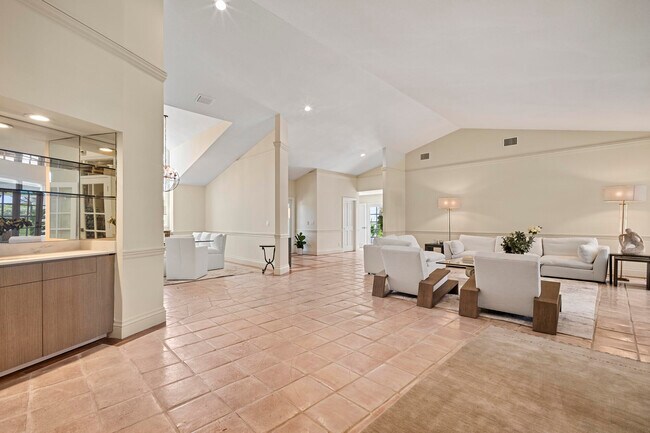 Building Photo - 10252 Shireoaks Ln