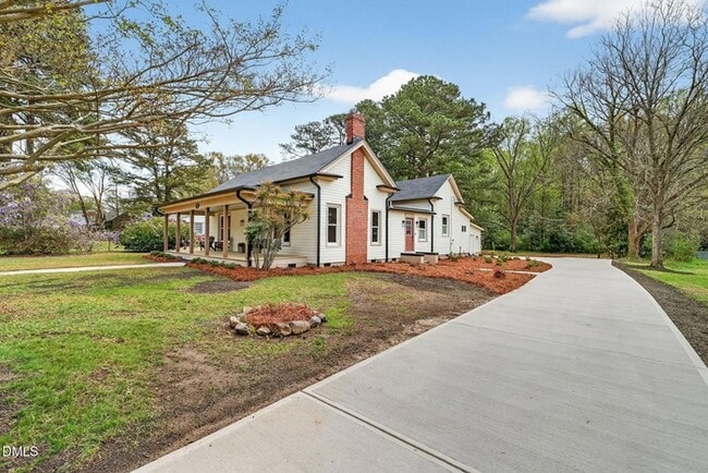 Building Photo - Earn Wealth While Leasing - Like a Homeowner - Lease to Own