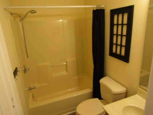 Building Photo - 1095 Plantation Dr