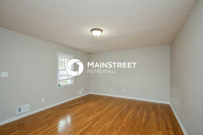 Building Photo - 3 Bedroom Pet-Friendly Home in Conyers, GA with Main Street Renewal