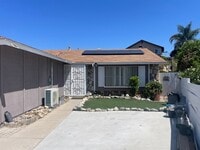 Building Photo - 2 rooms 1 bath house for rent in South San Diego