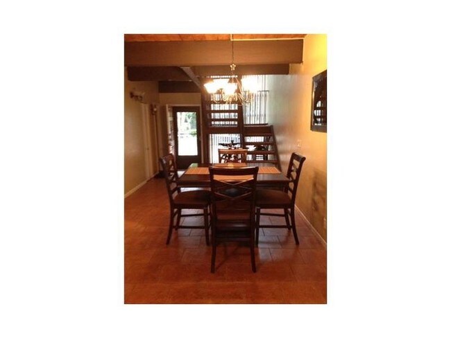 Building Photo - 700 E Coco Plum Cir