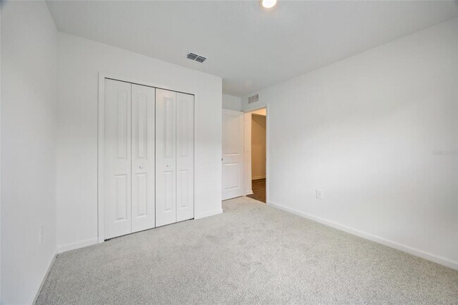 Building Photo - 1305 NW 48th Terrace
