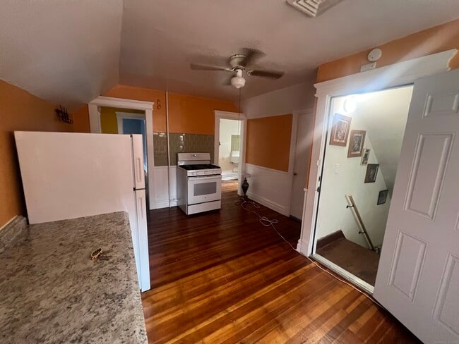 Building Photo - 1458 Dixwell Ave