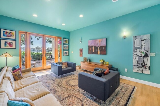 Building Photo - 838 Monterey Blvd NE